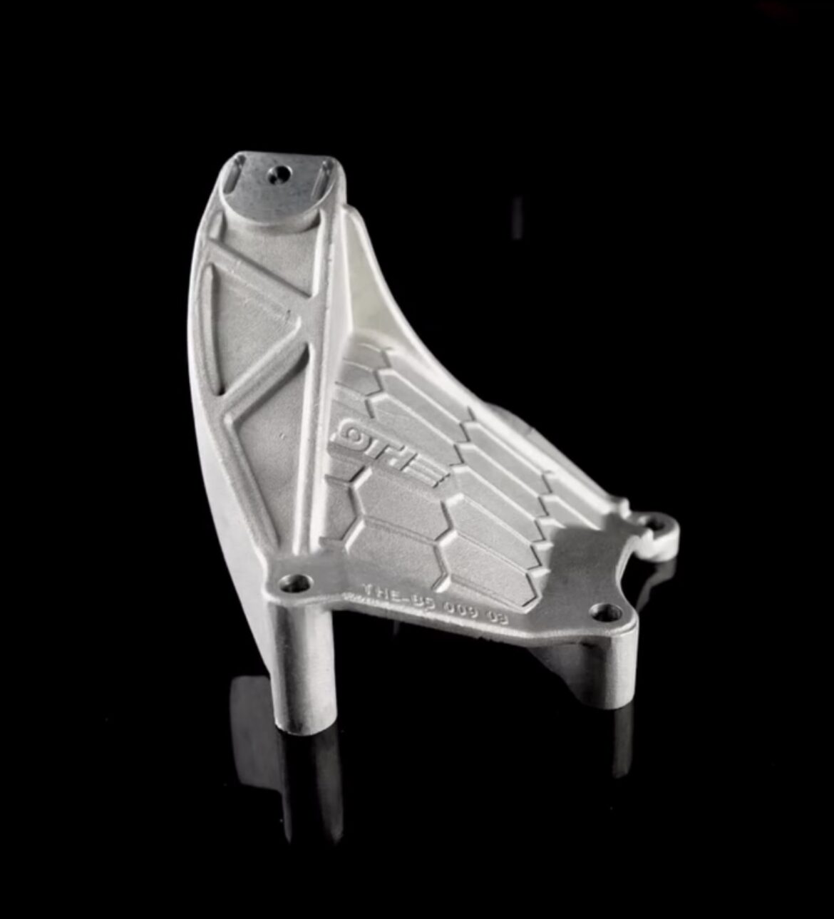 THE- RS4 , S4 engine mount left THE-B5 009 03